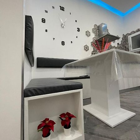 Pignatiello Home Наполи Екстериор снимка